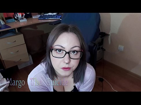 ❤️ Noia sexy amb ulleres xucla un consolador profundament davant la càmera ️ Súper porno al ca.xxxnd-com.ru